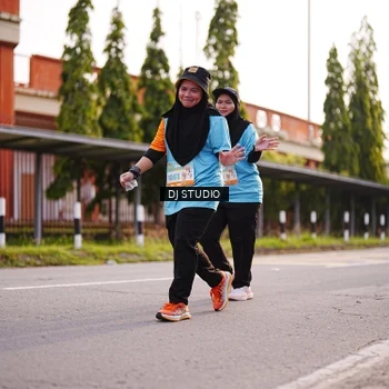 Runner Photo 8378061