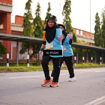 Runner Photo 8378066