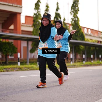 Runner Photo 8378072