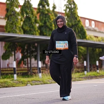 Runner Photo 8378081