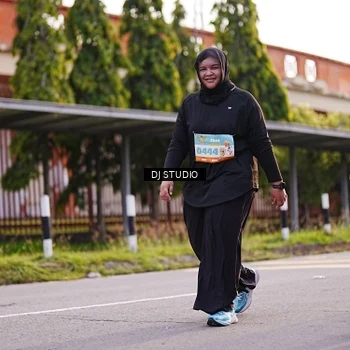 Runner Photo 8378082