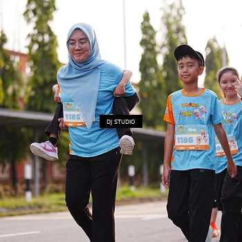 Runner Photo 8378087