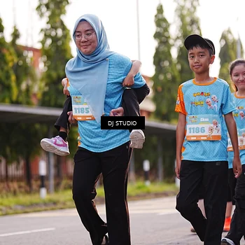 Runner Photo 8378089