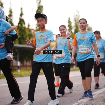 Runner Photo 8378103