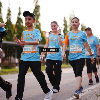 Runner Photo 8378106