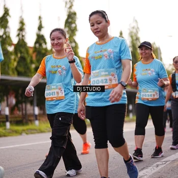 Runner Photo 8378114