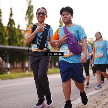 Runner Photo 8378140