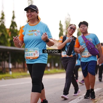 Runner Photo 8378143