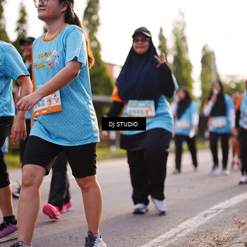 Runner Photo 8378171