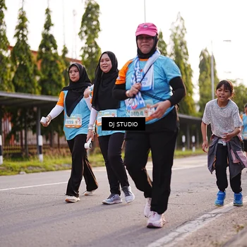 Runner Photo 8378188