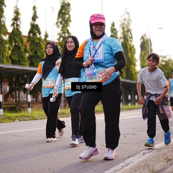 Runner Photo 8378190