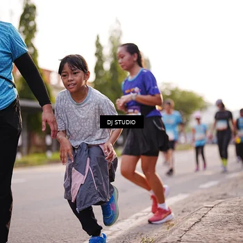 Runner Photo 8378198