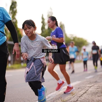 Runner Photo 8378204