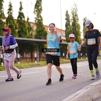 Runner Photo 8378207