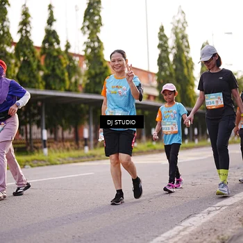 Runner Photo 8378209