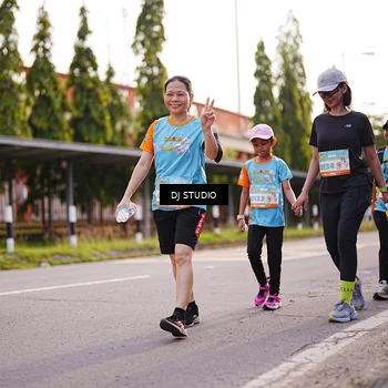 Runner Photo 8378216