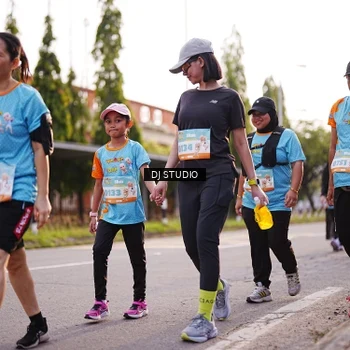 Runner Photo 8378229