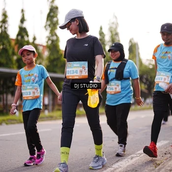 Runner Photo 8378234