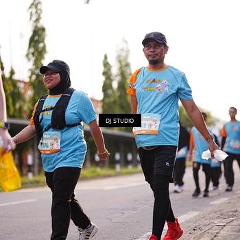 Runner Photo 8378243