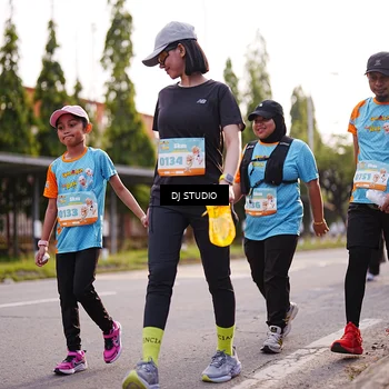 Runner Photo 8378244