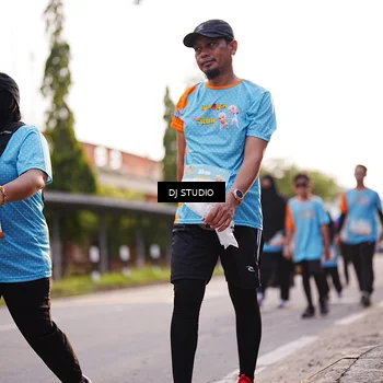 Runner Photo 8378253