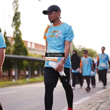 Runner Photo 8378256