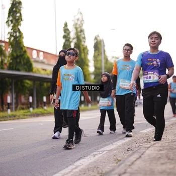 Runner Photo 8378259