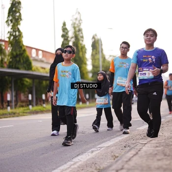 Runner Photo 8378260