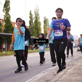 Runner Photo 8378272