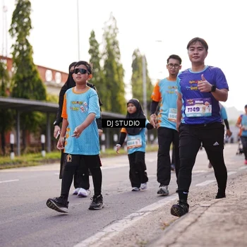 Runner Photo 8378273
