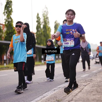 Runner Photo 8378276
