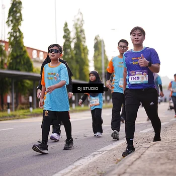 Runner Photo 8378277