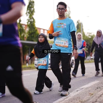 Runner Photo 8378288