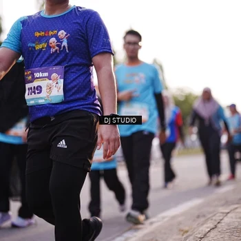 Runner Photo 8378299