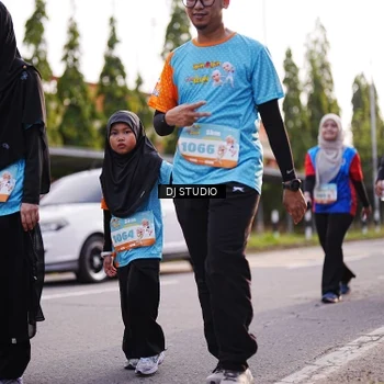 Runner Photo 8378300