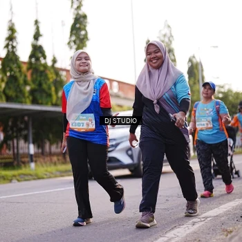Runner Photo 8378313