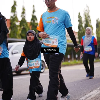 Runner Photo 8378316