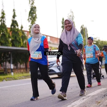 Runner Photo 8378317