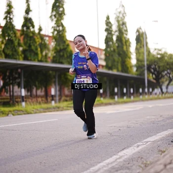 Runner Photo 8378328