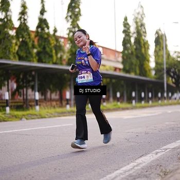 Runner Photo 8378332