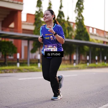 Runner Photo 8378341