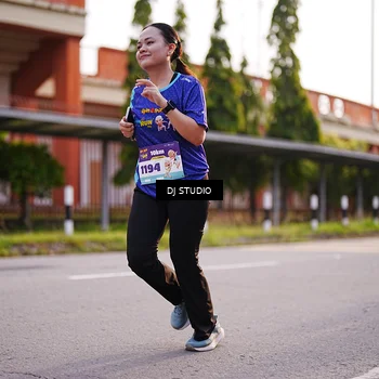 Runner Photo 8378342