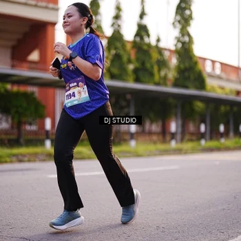 Runner Photo 8378350