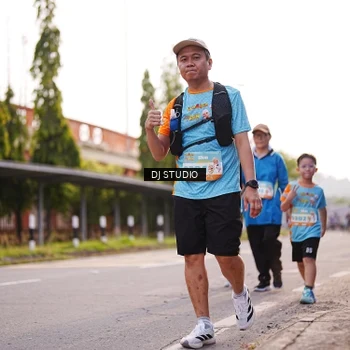 Runner Photo 8378352