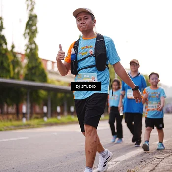 Runner Photo 8378359