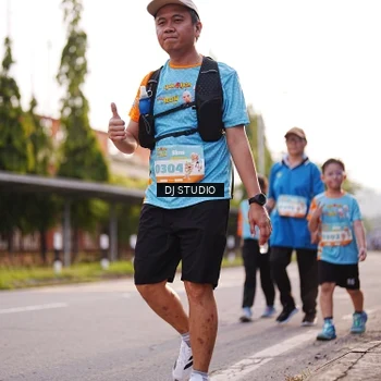 Runner Photo 8378362