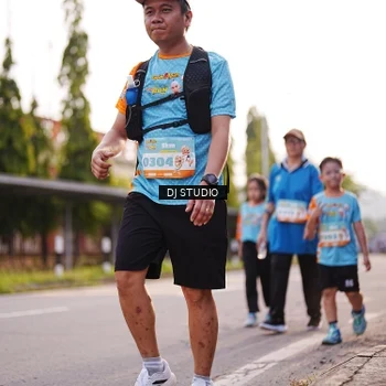 Runner Photo 8378363