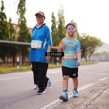 Runner Photo 8378367