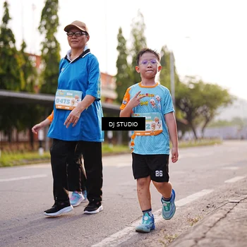 Runner Photo 8378371