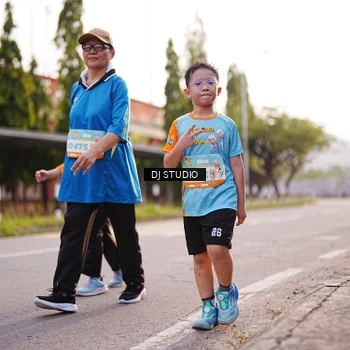 Runner Photo 8378373